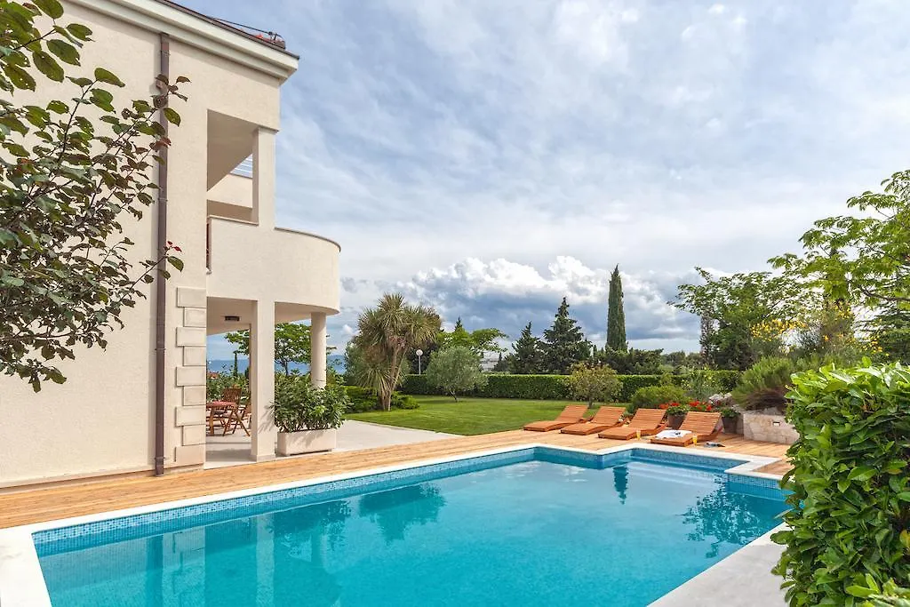 Luxury Apartments Villa Klara Split Bed & Breakfast