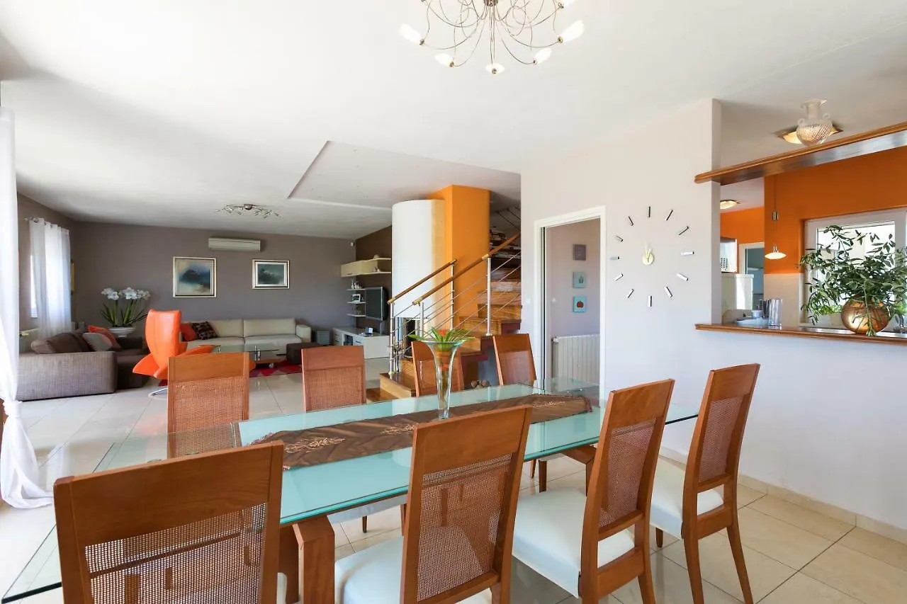 ***** Bed & Breakfast Luxury Apartments Villa Klara Split Kroatien