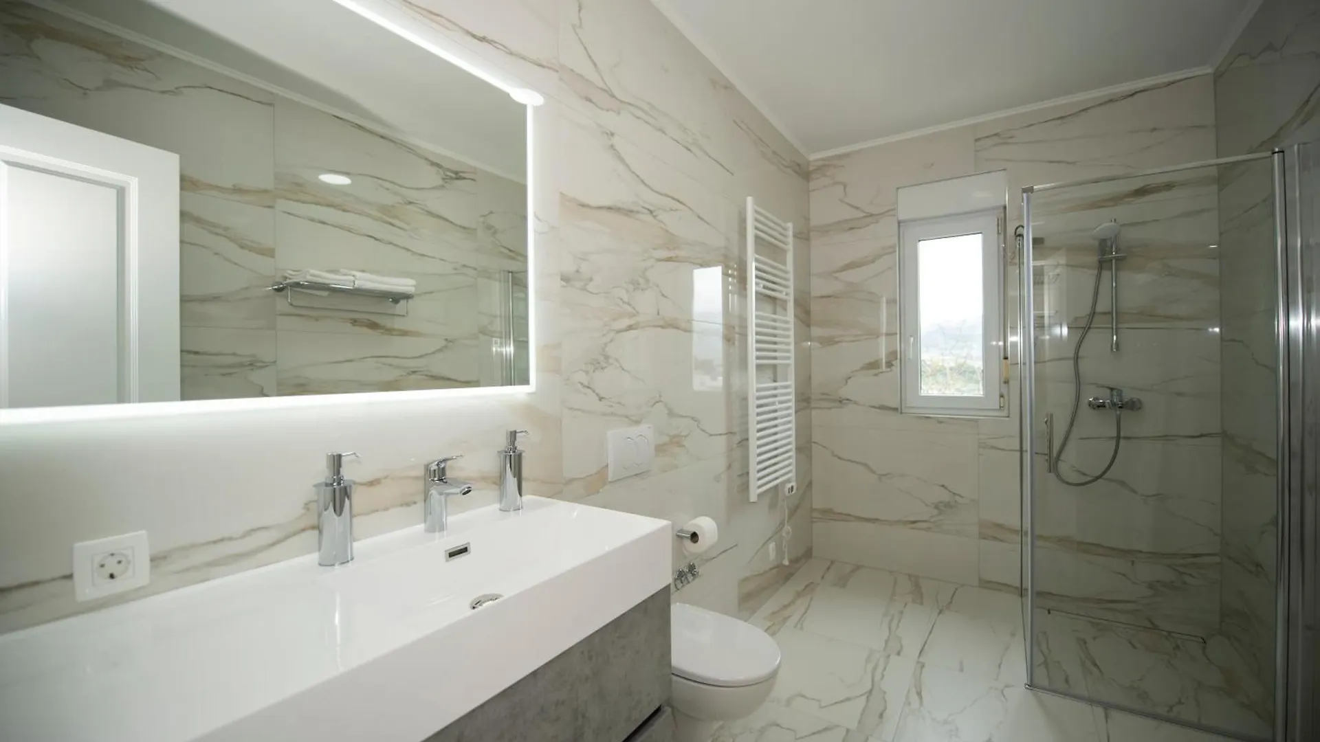 Luxury Apartments Villa Klara Split 5*,