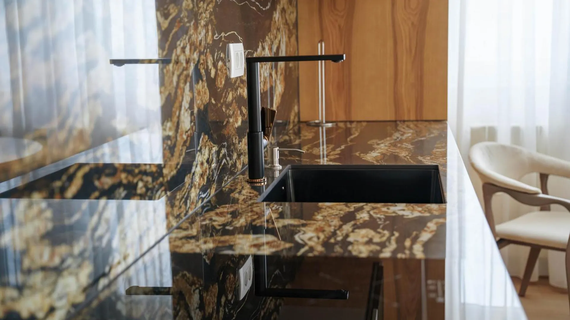 Bed & Breakfast Luxury Apartments Villa Klara
